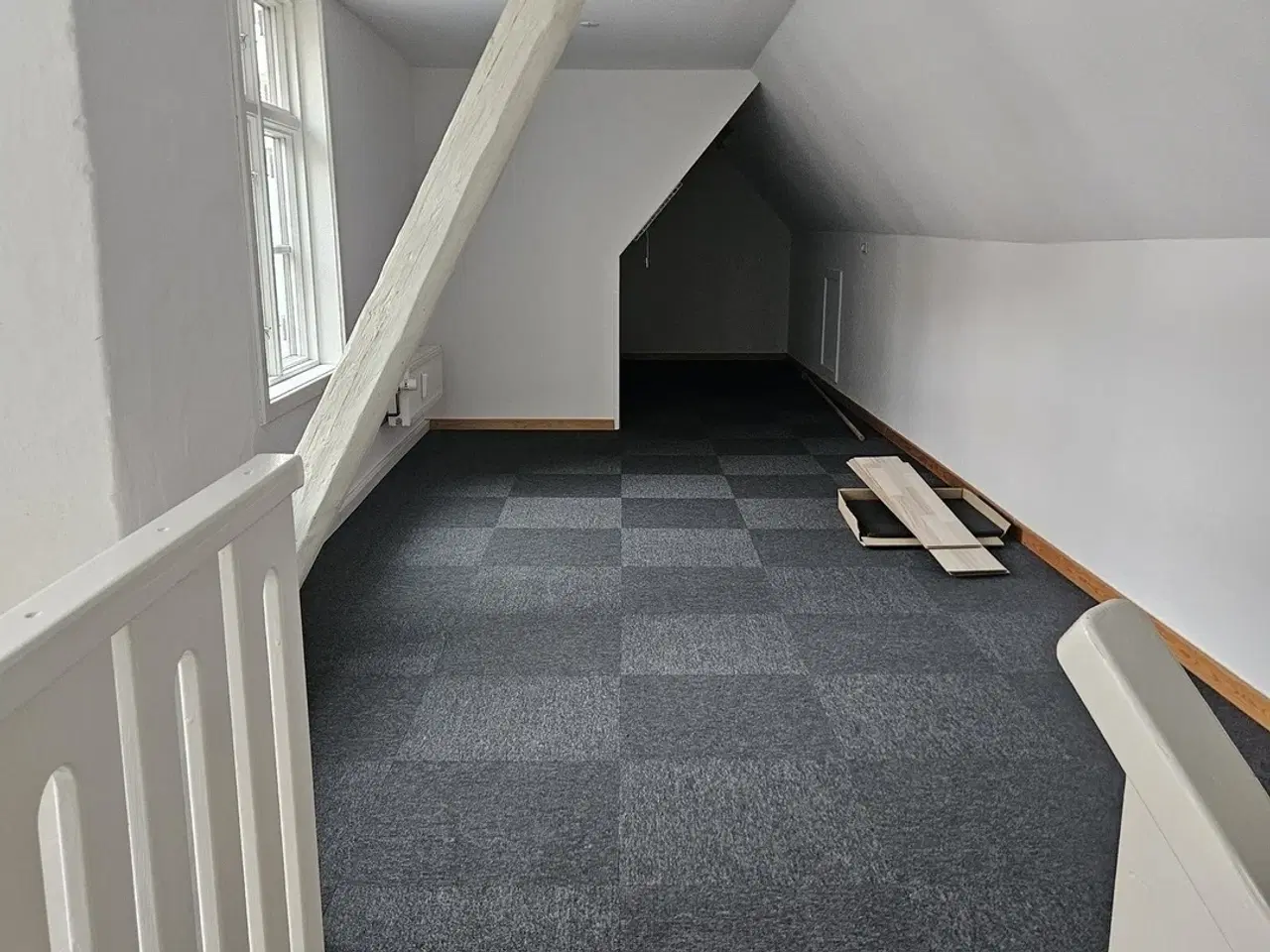 Billede 9 - Nyrenoveret og centralt beliggende lokale til butik/kontor/showroom/evt. take-away mv.