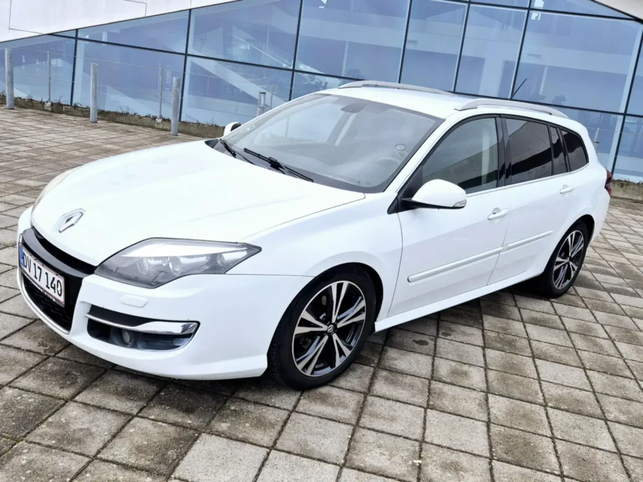 Billede 1 - Renault Laguna Sports Tourer udstyres bombe.