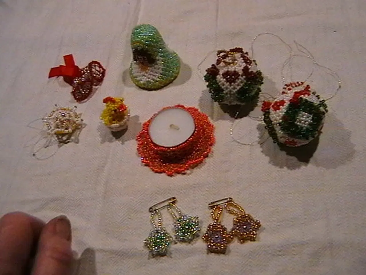 Billede 11 - 4 fine ting i perler. Håndlavet.