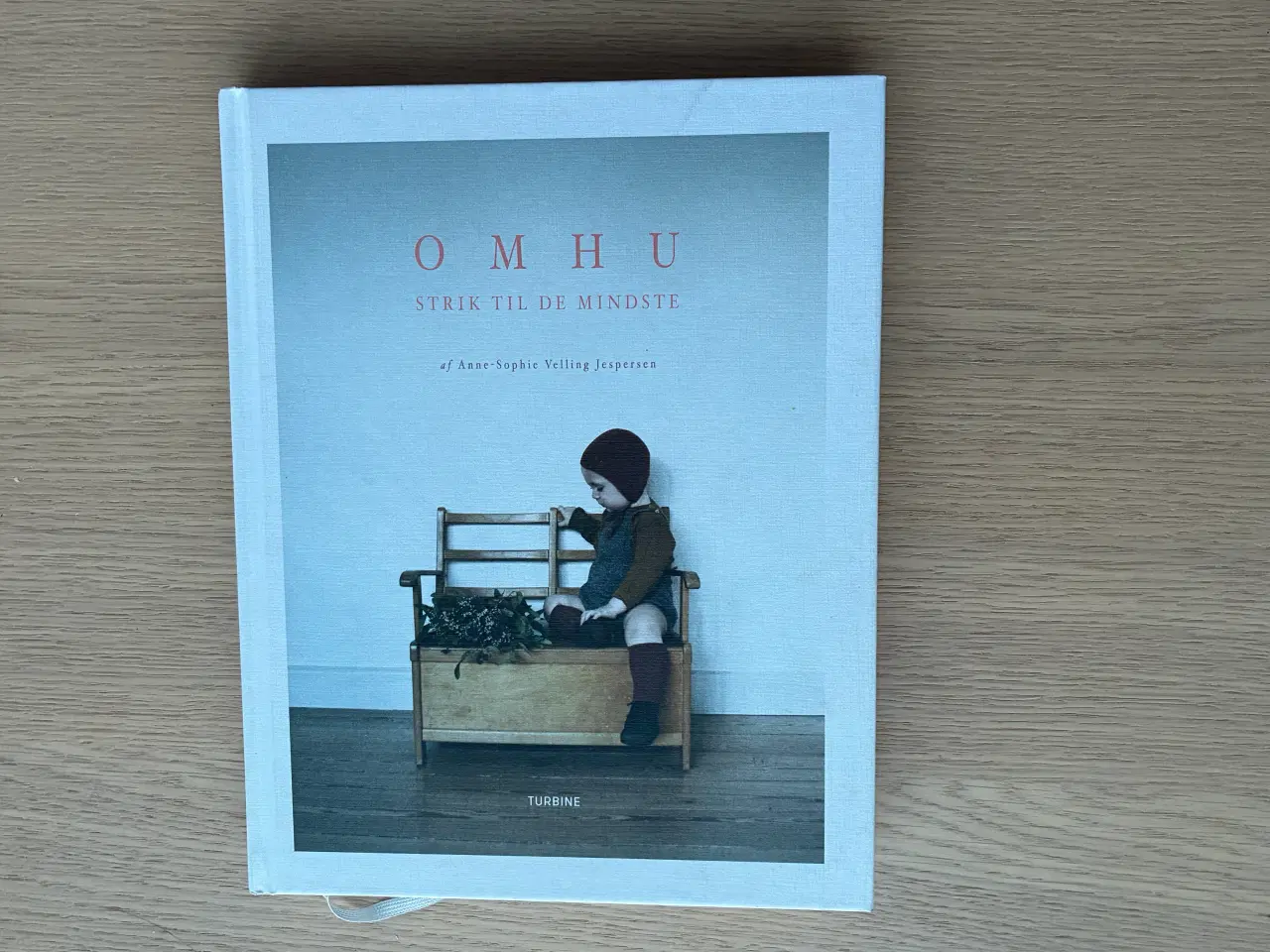 Billede 1 - O M H U  Strik til de mindste