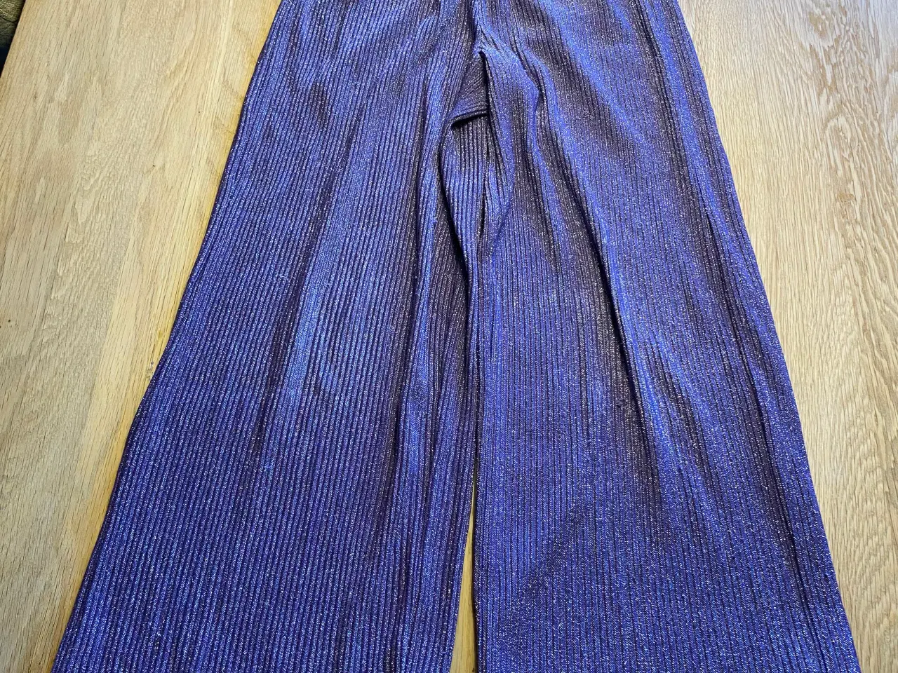 Billede 7 - Habitjakke  str 134 