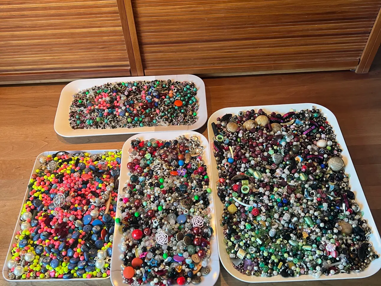 Billede 1 - Løse perler til at lave smykker af 