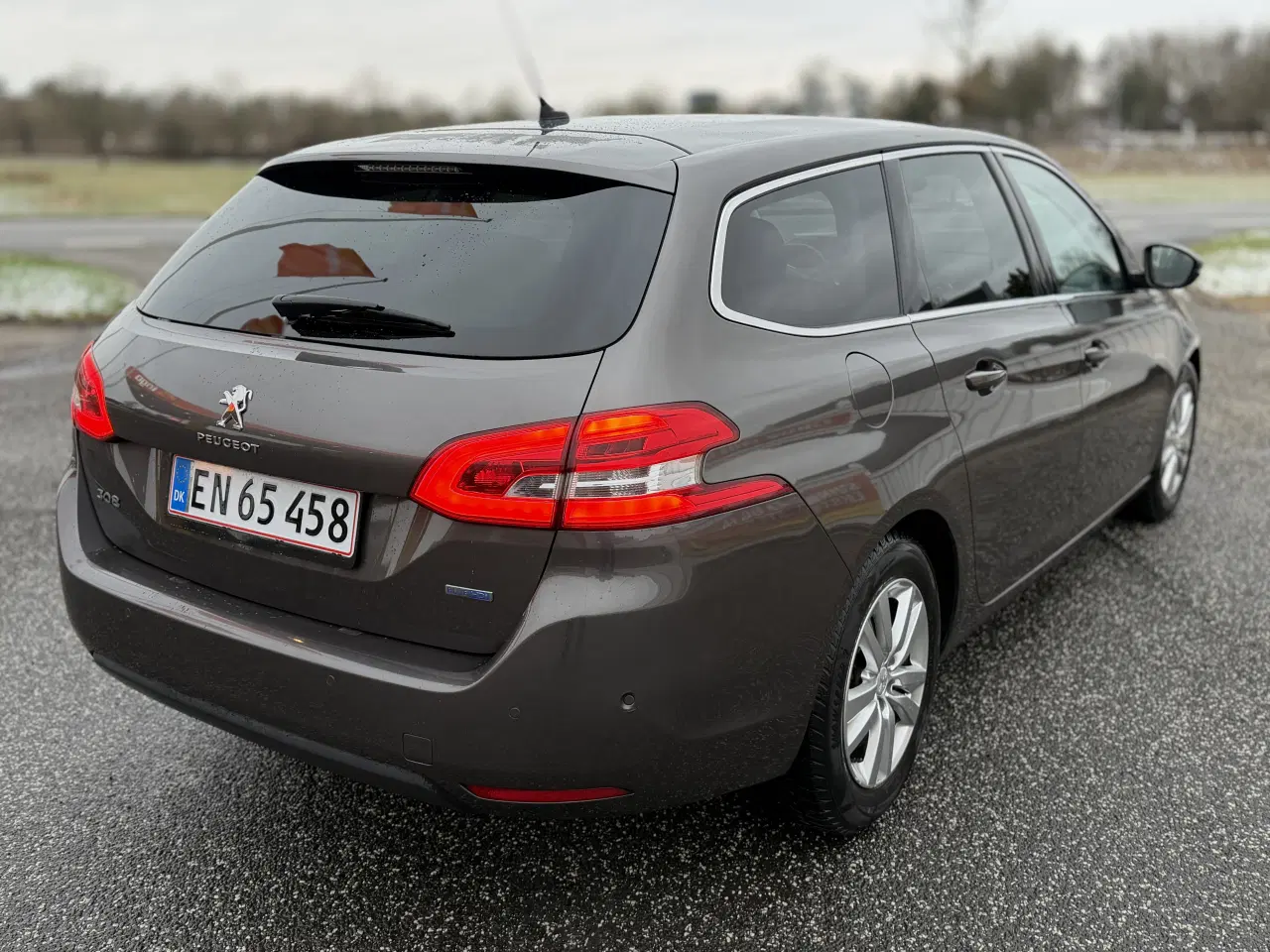 Billede 2 - Peugeot 308 1.6 Blue Hdi, 31,3km/L, 520kr vægtafgi
