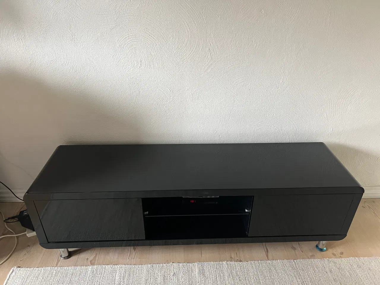 Billede 1 - TV bord