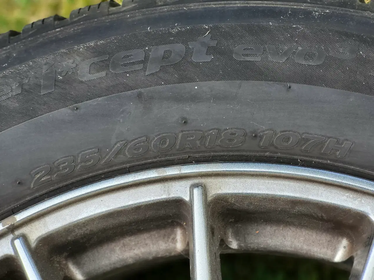 Billede 3 - Fælge med vinterdæk fra Hankook 235/60 R18