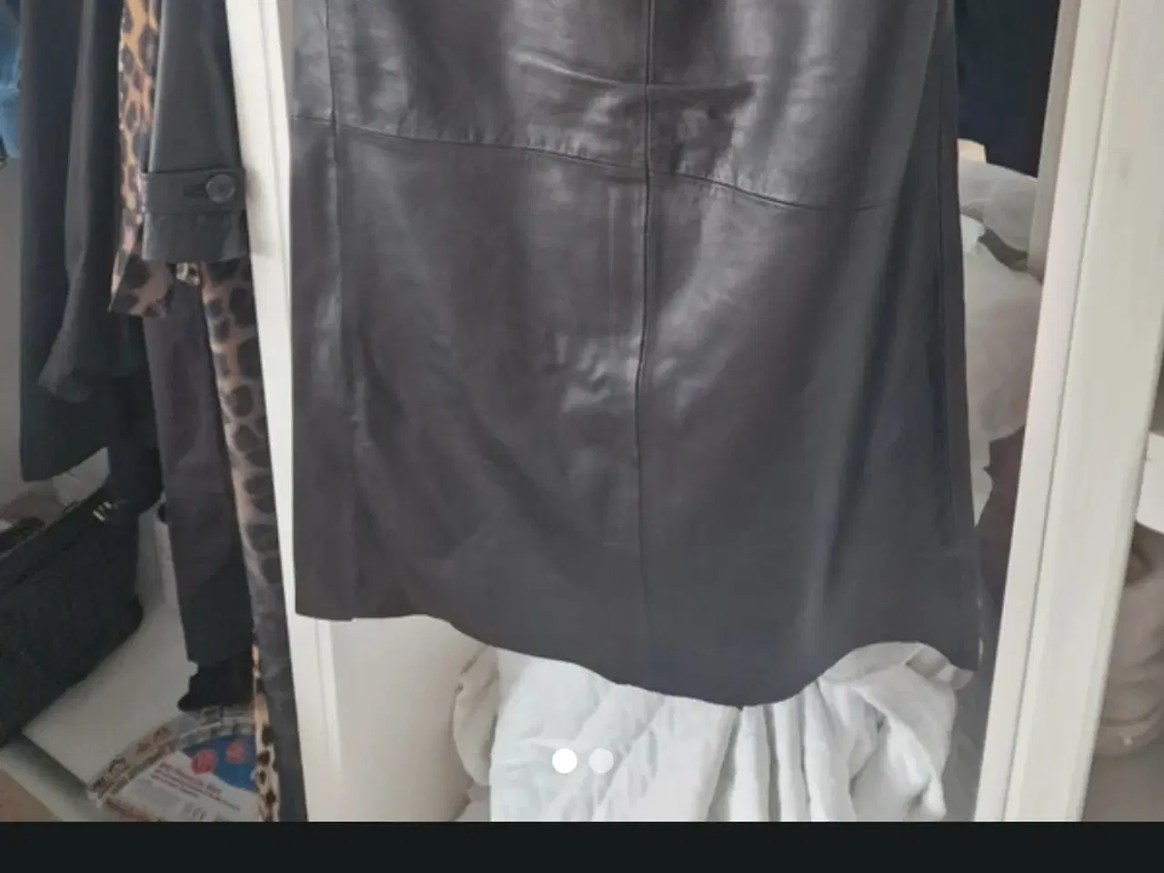 Billede 1 - Læder nederdel