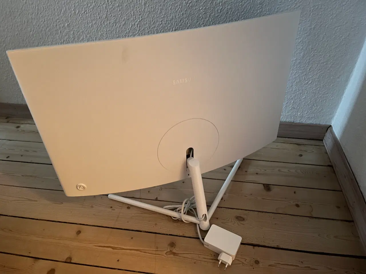 Billede 4 - Samsung U32R591 UHD 32" buet skærm