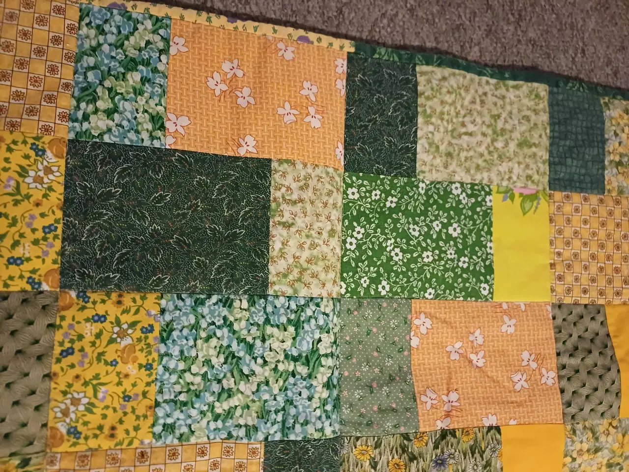 Billede 3 - Hygge tæppe ( patwok)