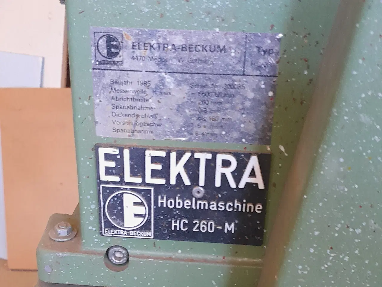 Billede 5 - Tykkelseshøvl med langbor samt spånsuger