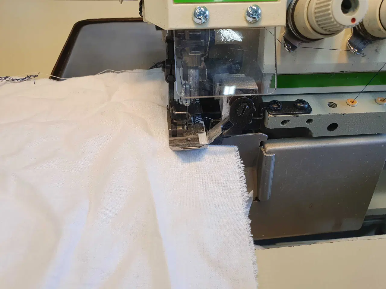 Billede 9 -   Overlocker  JUKI MO-2416 