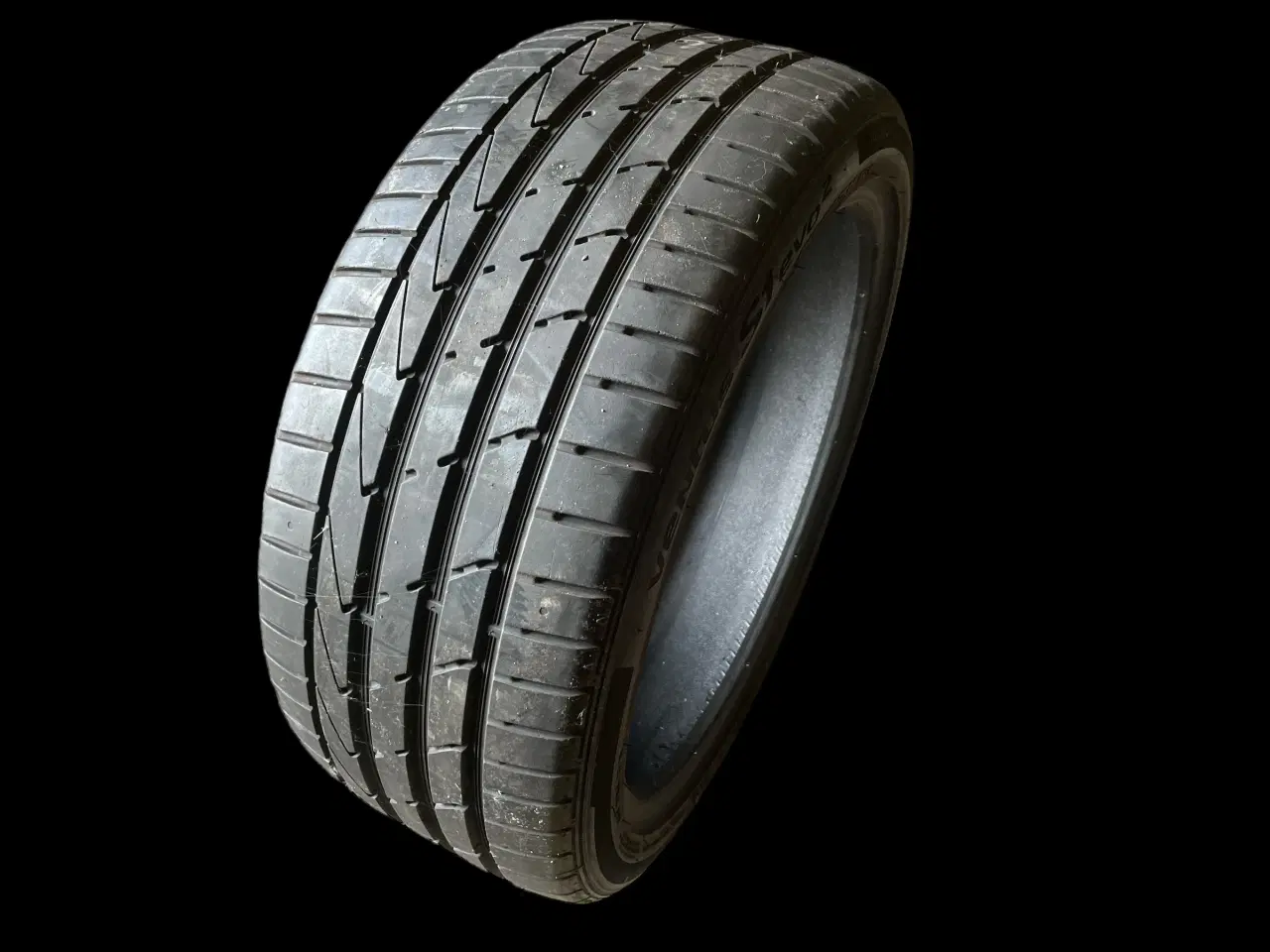 Billede 2 - 19 Hankook 245/40r19 Ref.J90 sommer