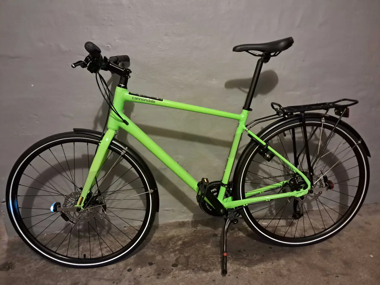 Billede 1 - ​Cannondale Quick – Flot pendlercykel med skivebre