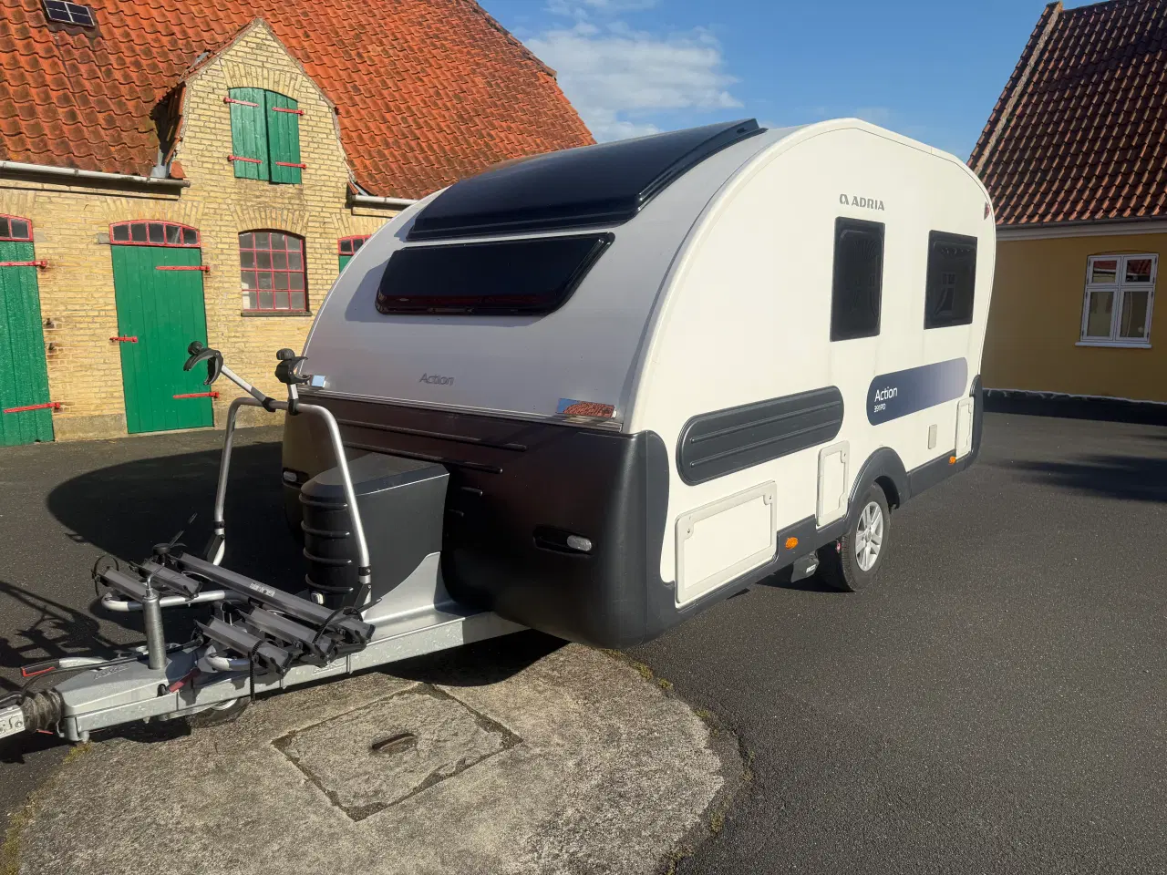Billede 2 - Adria action 391