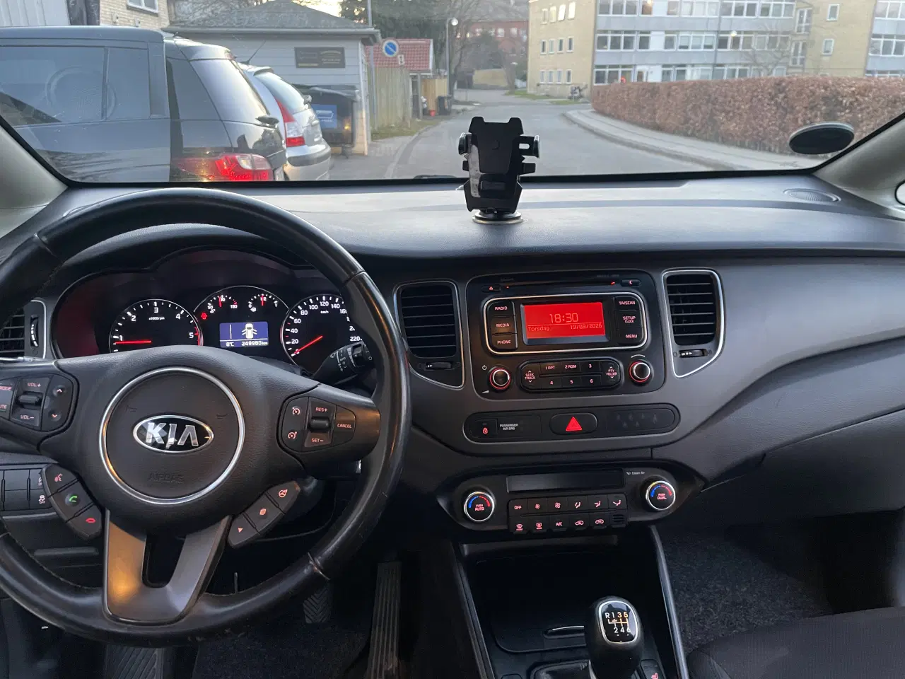 Billede 5 - Kia Carens 115 hk Diesel 1,7  (7 personer)  