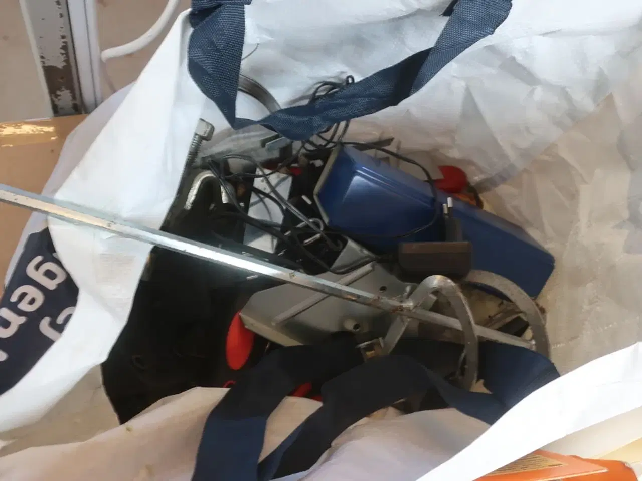 Billede 7 - 6 poser med div. Værktøj