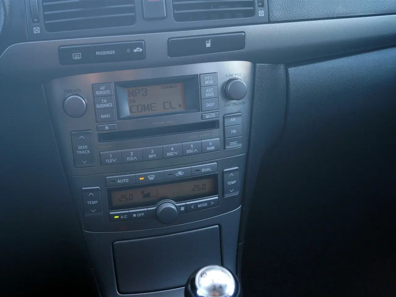 Billede 17 - Toyota Avensis 2,0 D-4D DPF Linea Sol 126HK Stc 6g