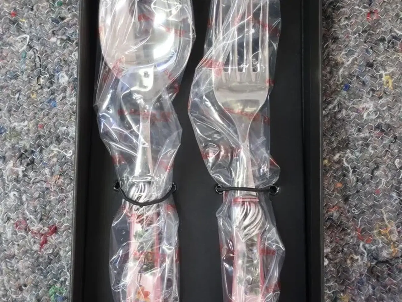 Billede 1 - Bestiksæt 2 dele BUGATTI FALABELLA JUNGLE ROSA PERL PINK