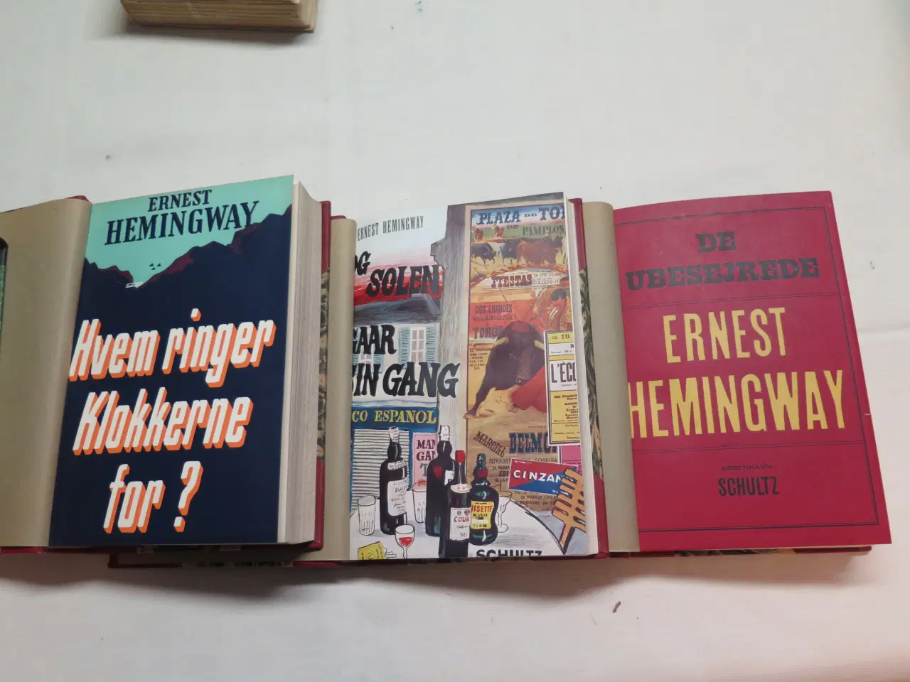 Billede 2 - Ernest Hemmingway 6+1 bøger i privat halvshirting.