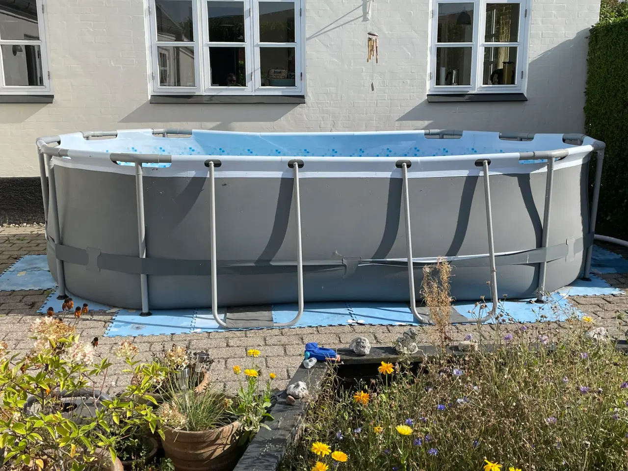 Billede 2 - Ovalt badebassin / pool med alt tilbehør