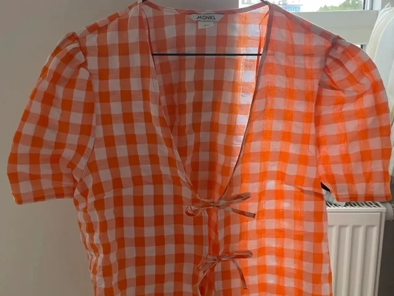 Billede 1 - Orange Monki bluse