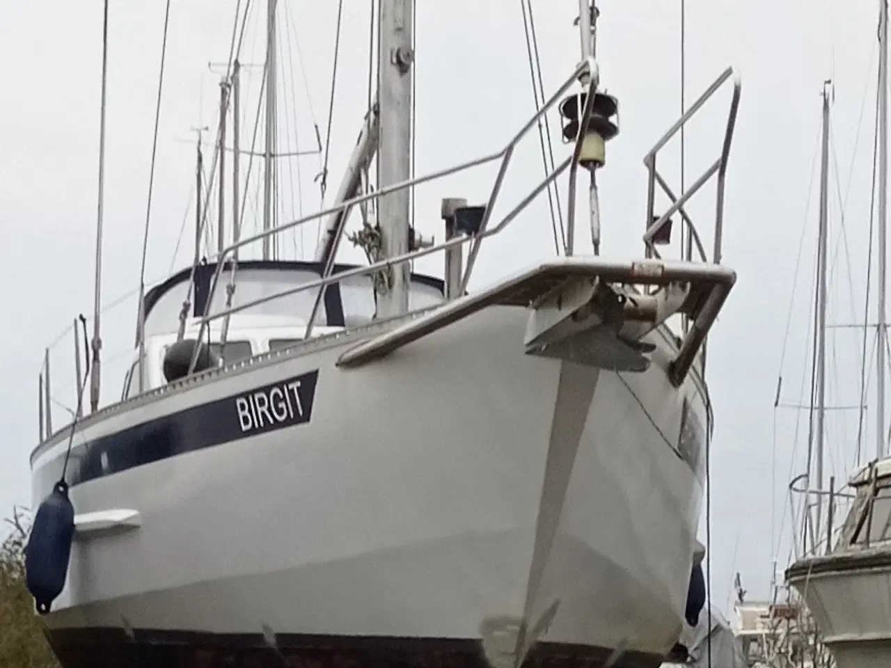 Billede 1 - Sejlbåd ligger i Bogense