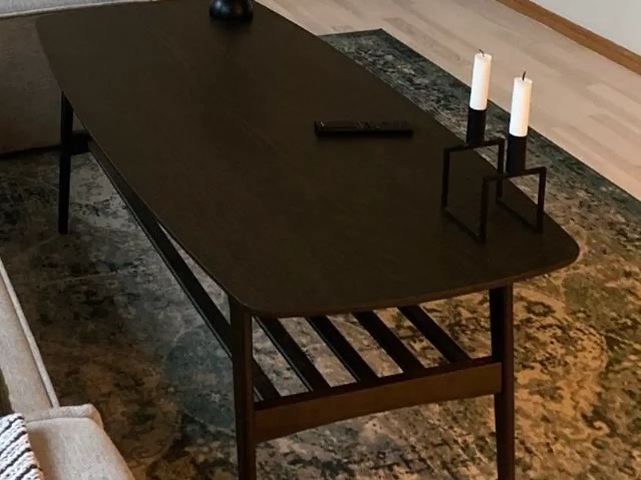 Billede 1 - Woodstock sofabord i røgfarvet træ