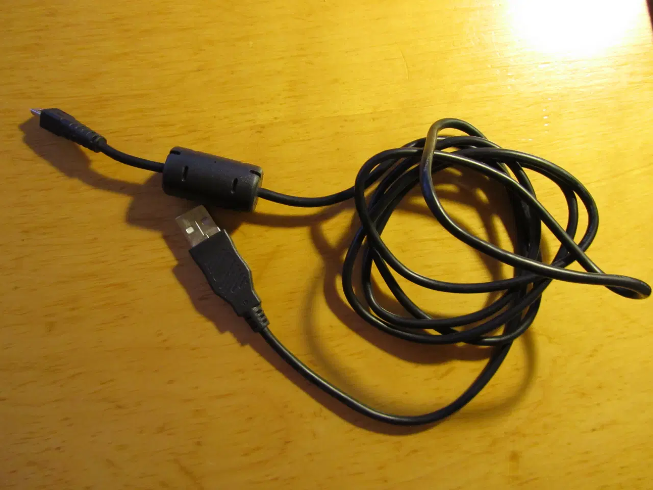Billede 1 - USB-A til Micro-usb kabel på 150 cm. / 1,5 m. 