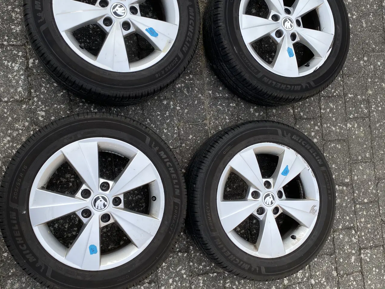 Billede 1 - 16” sommerdæk - Skoda alufælge & Michelin dæk