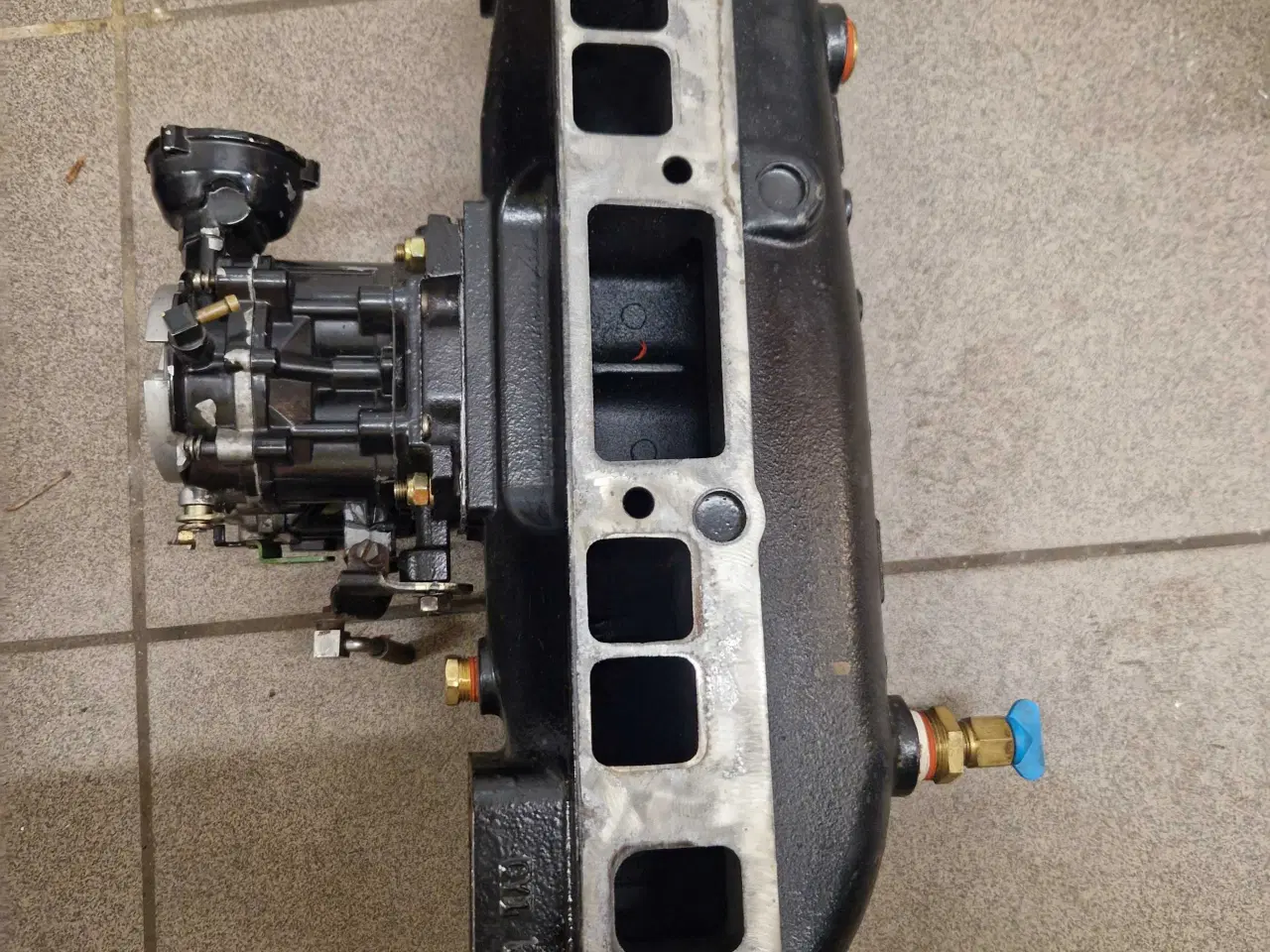Billede 3 - Mercruiser 3.0 manifold