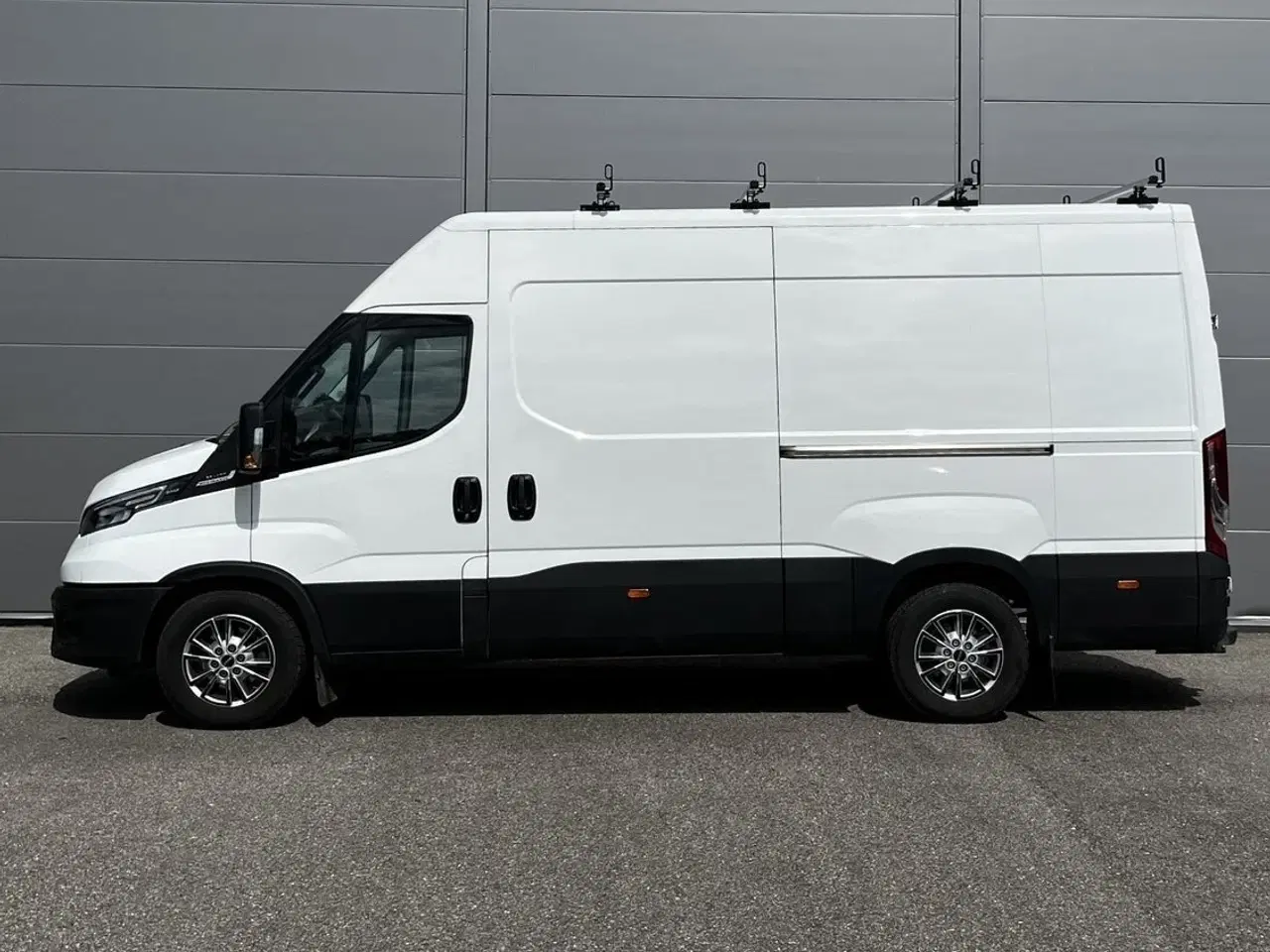 Billede 14 - Iveco Daily 3,0 35S18 12m³ Van AG8