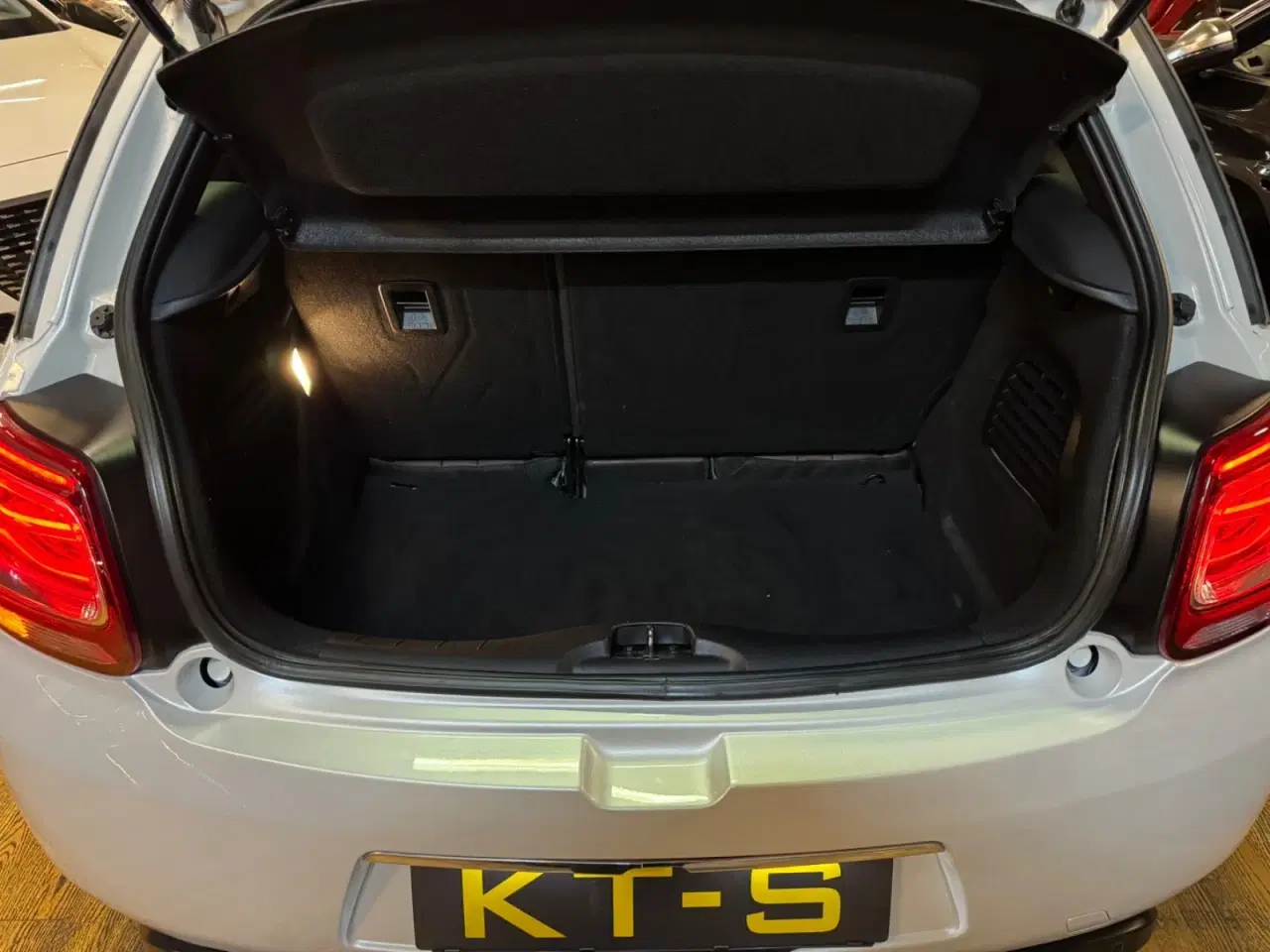 Billede 23 - DS DS 3 1,6 BlueHDi 100 Sport