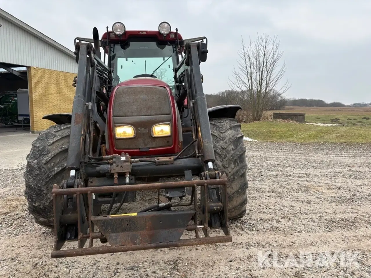 Billede 2 - Traktor Valtra T150 med frontlæsser