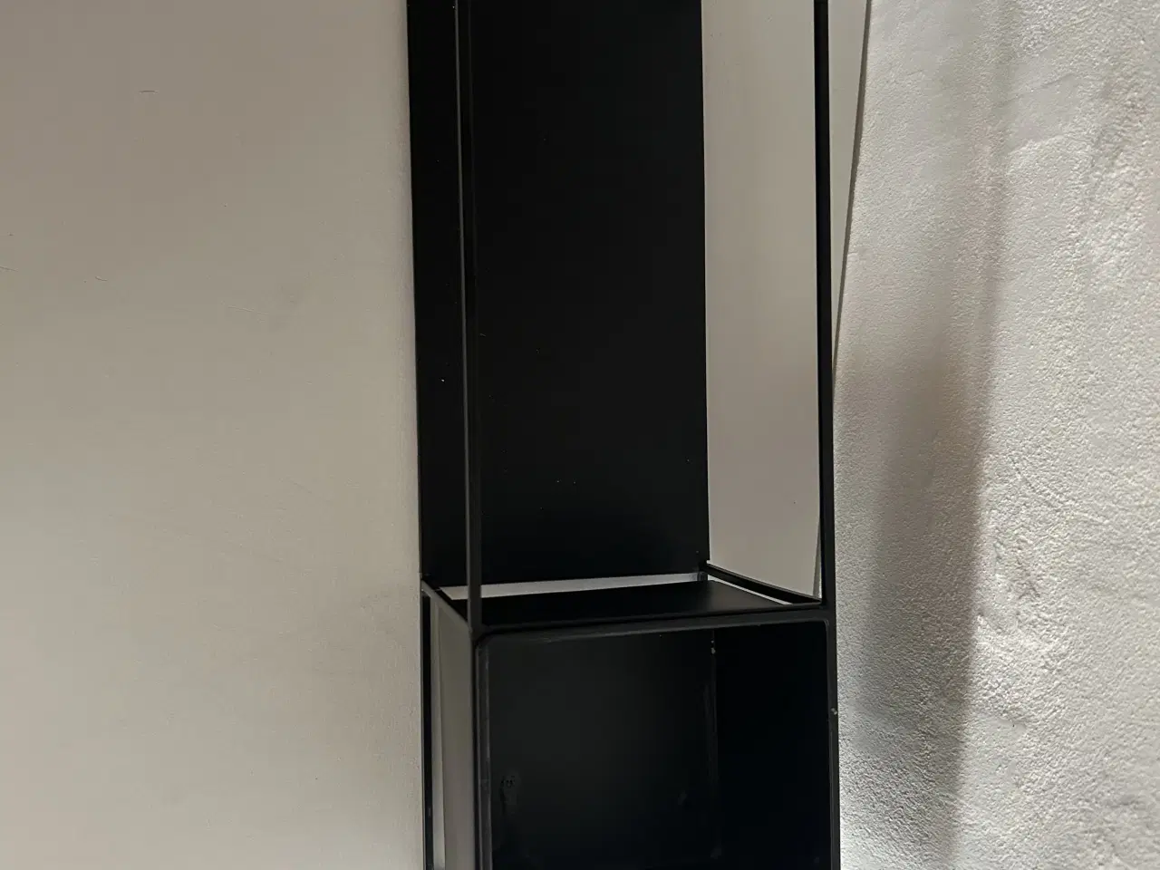 Billede 3 - Væghylde