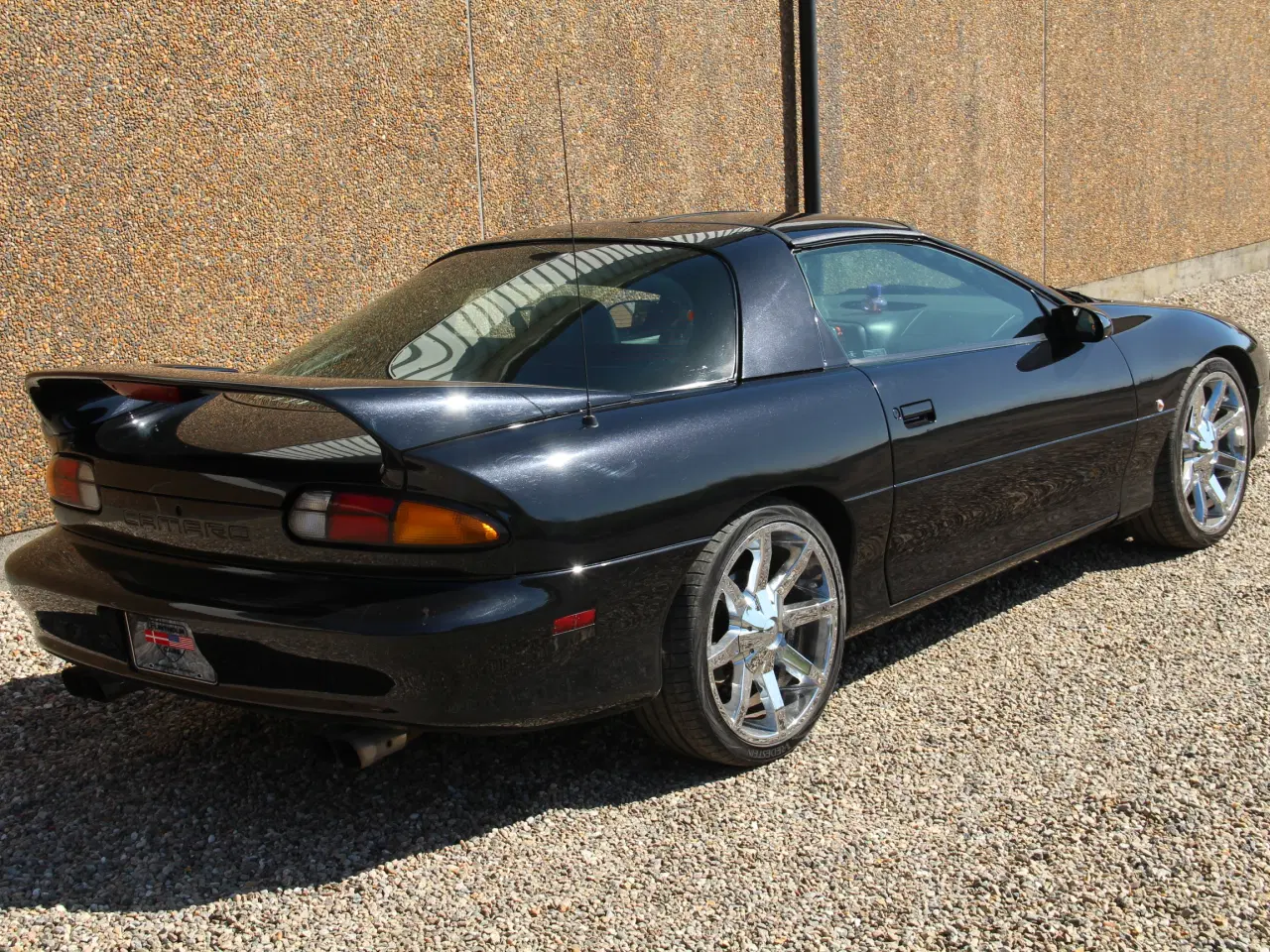 Billede 5 - https://flintholmcars.dk/salg/chevrolet-camaro-z28