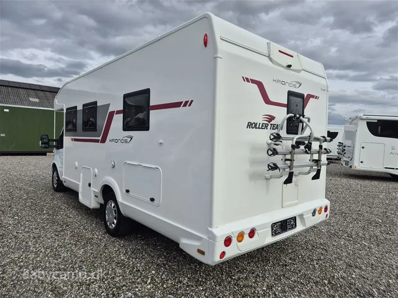 Billede 3 - 2021 - Rollerteam Kronos 282P   Automatgear. Solcelle. markise. tv. lithium batteri. inverter. undervognsbehandlet. Bemærk kun 30,000 km!!