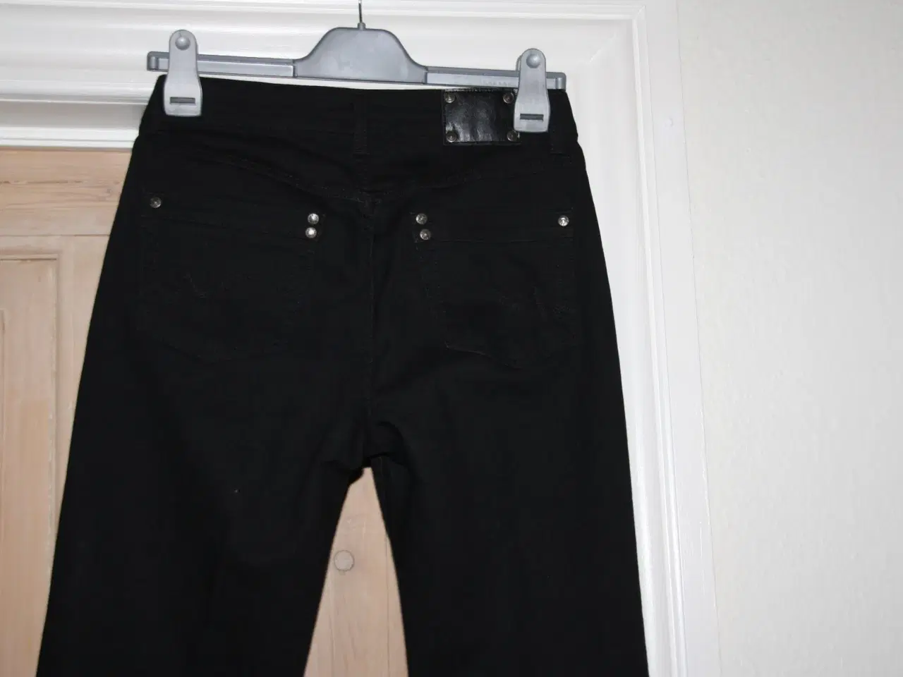 Billede 3 - Jeans by Bessie str. W28