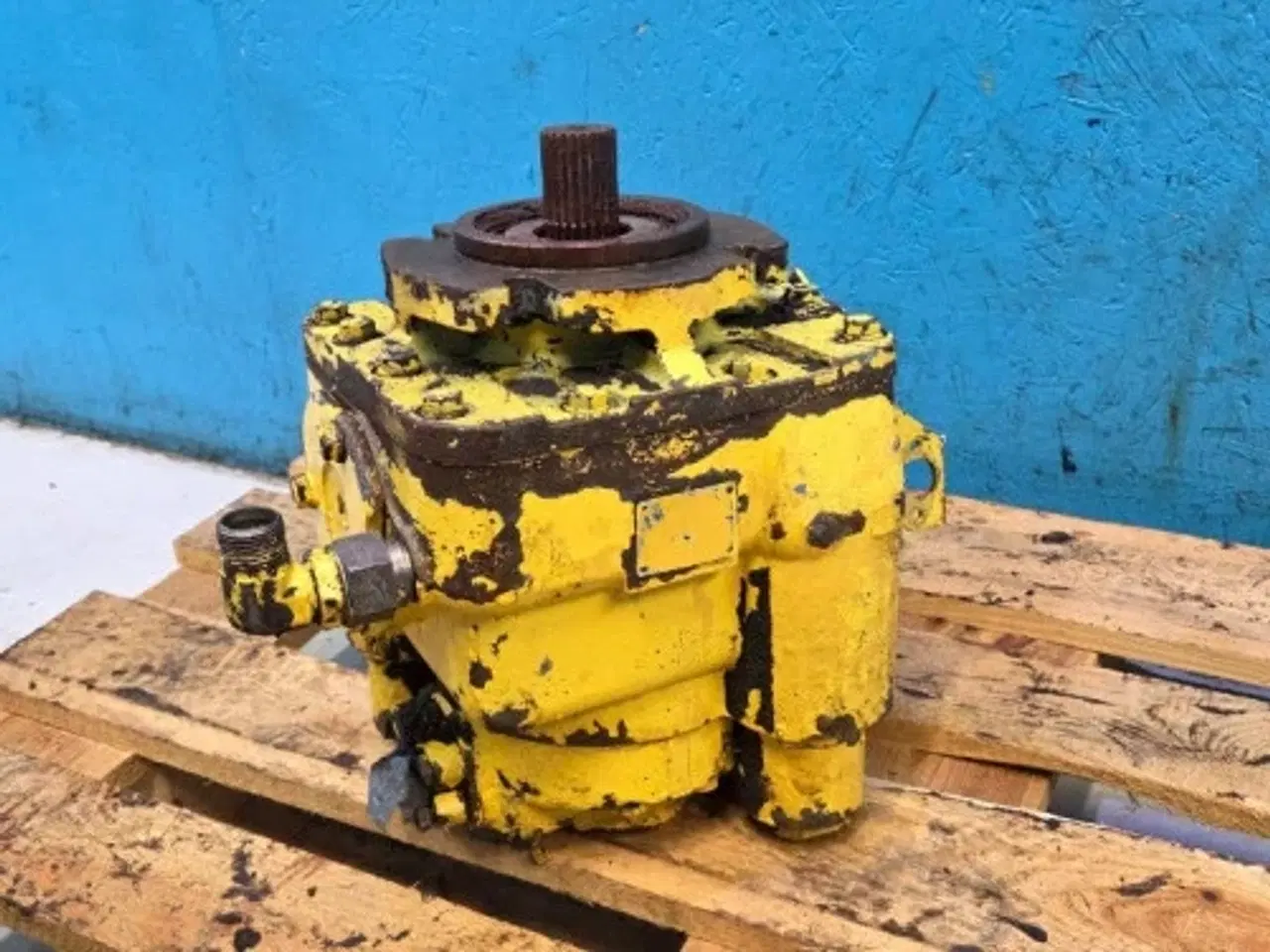 Billede 8 - New Holland 8080 Hydrostatpumpe 80391591