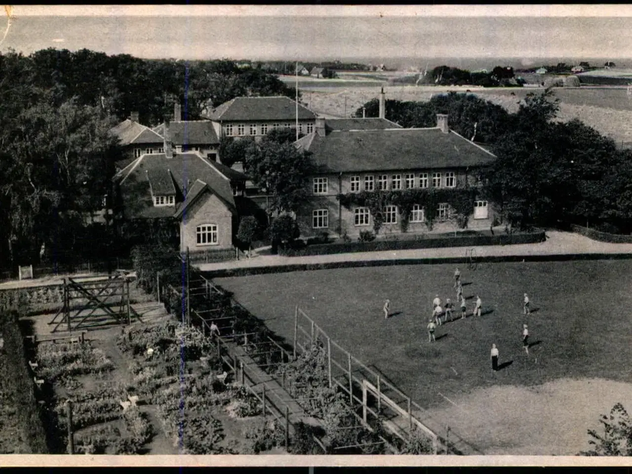 Billede 1 - Godhavn - Tisvilde - Godhavn 81098 - Brugt