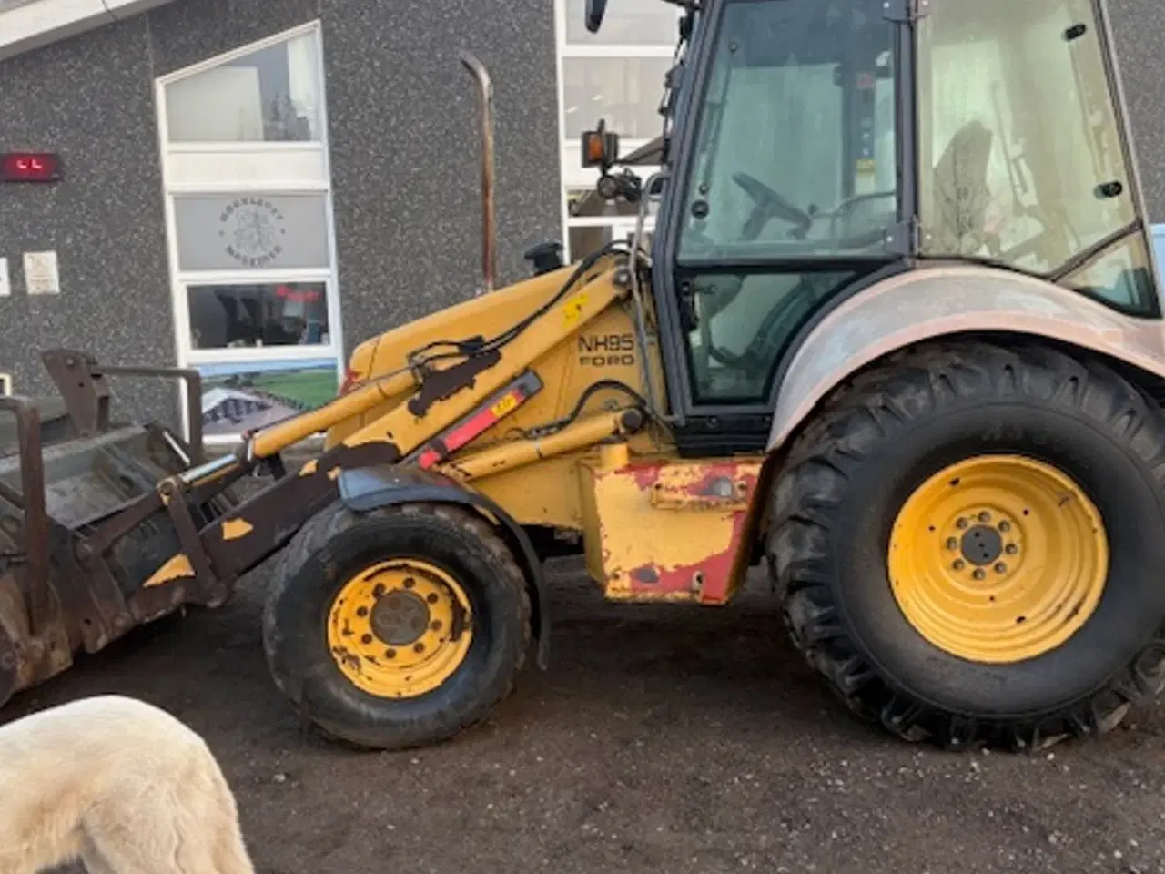 Billede 3 - New Holland NH 95 4-PS. MEKANISK HURTIGSKIFT FOR OG BAG