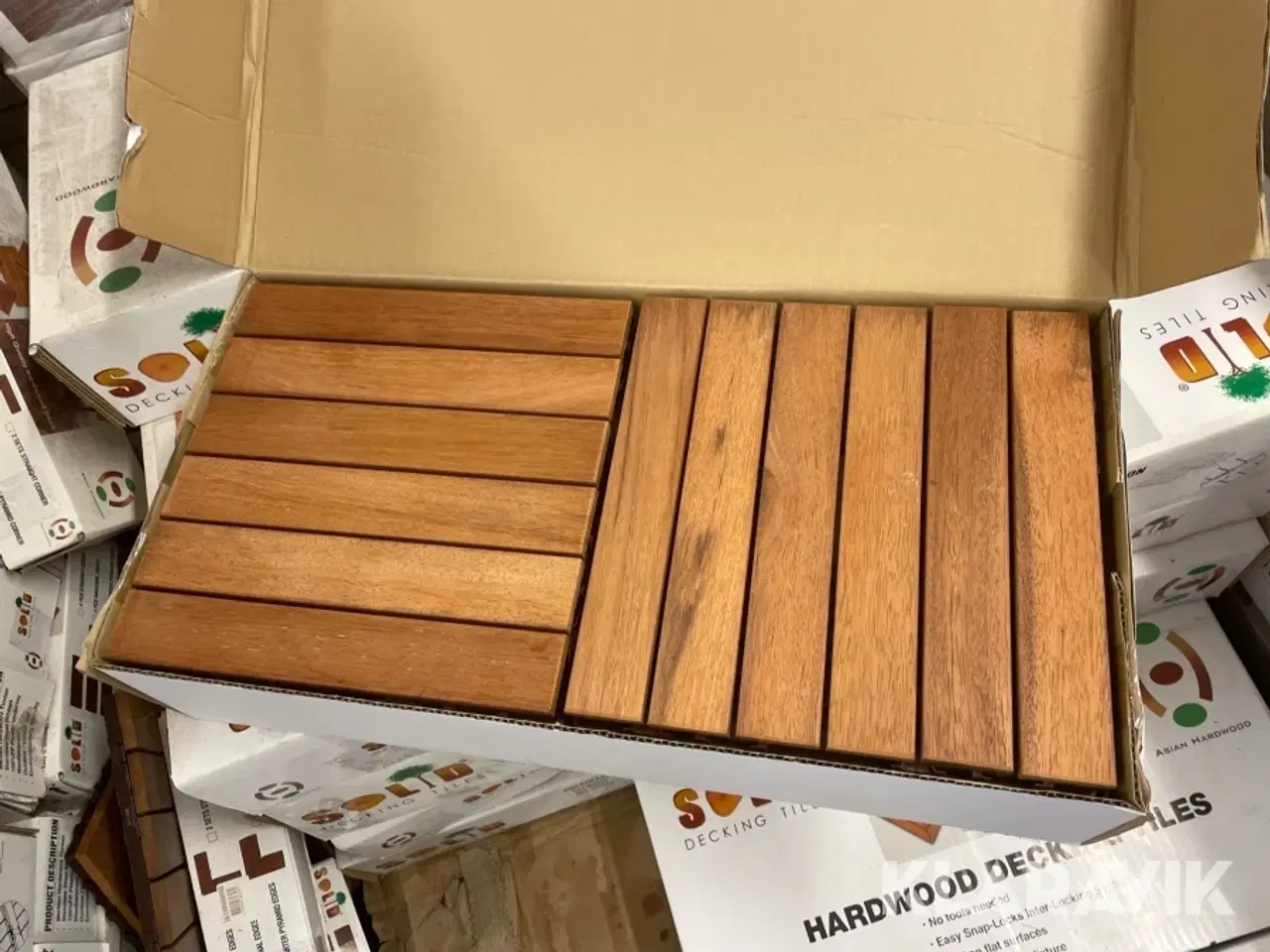 Billede 7 - Gulv Solid Hardwood Decking Tiles 300 kvm