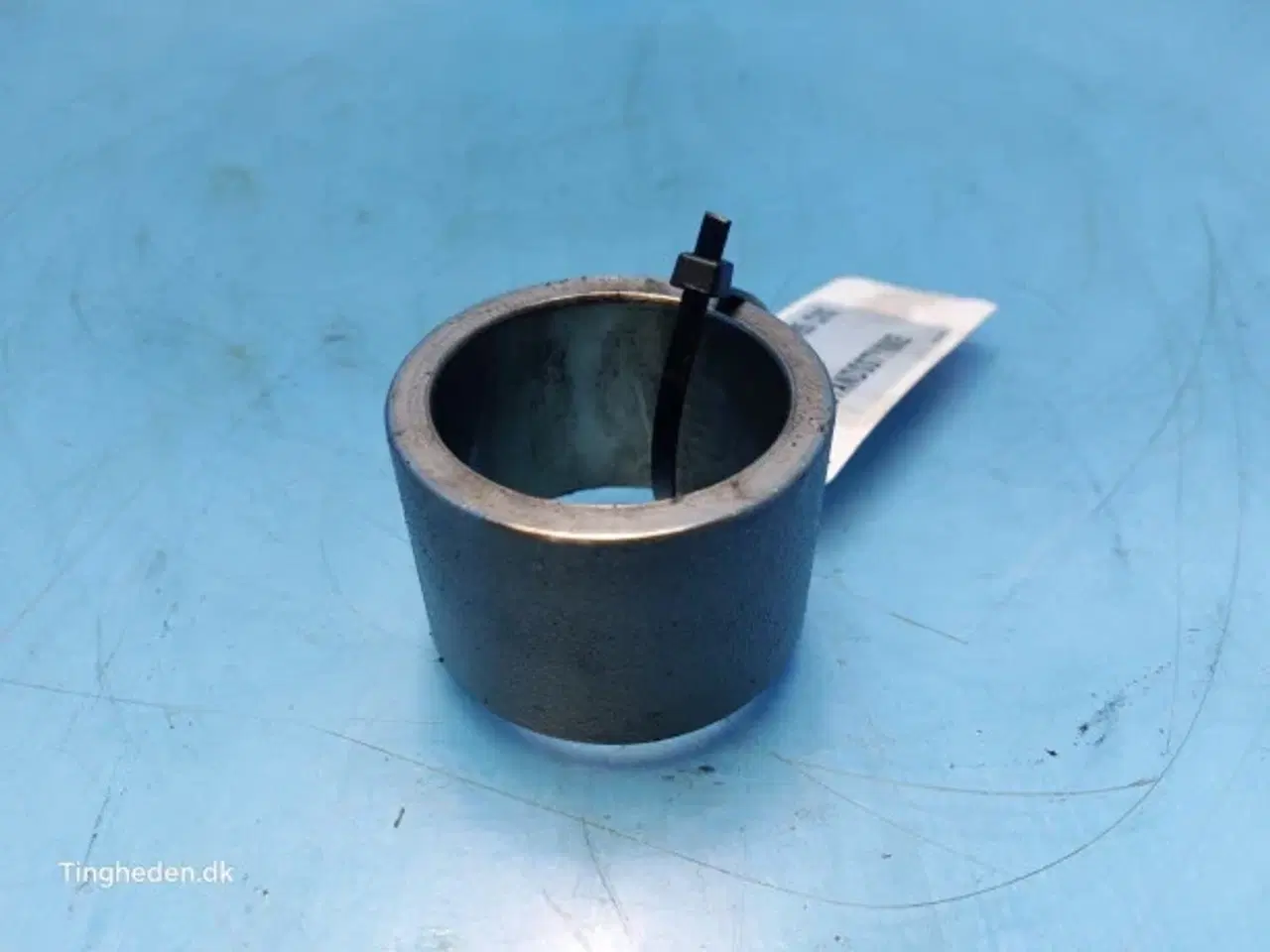 Billede 3 - Case Puma 185 Afstandsstykke 87542550