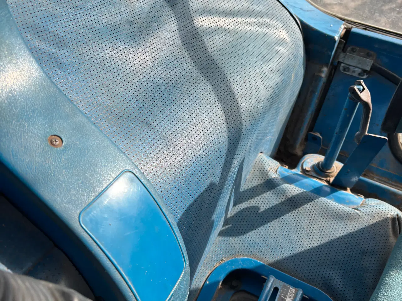 Billede 12 - Ford 6610 med næsten ny frontlæsser