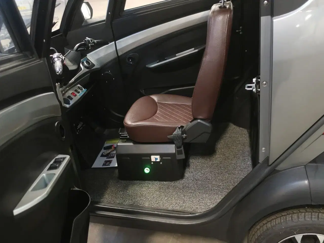 Billede 8 - Kabinescooter J1 Kun 77 km! (Momsfri)