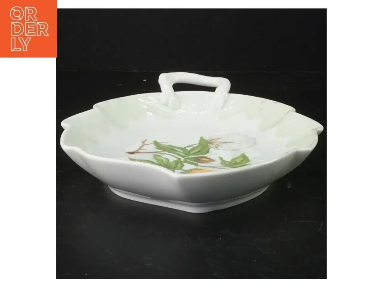 Billede 2 - Porcelænsfad med blomstermotiv fra B&G (str. 24 x 18 cm)