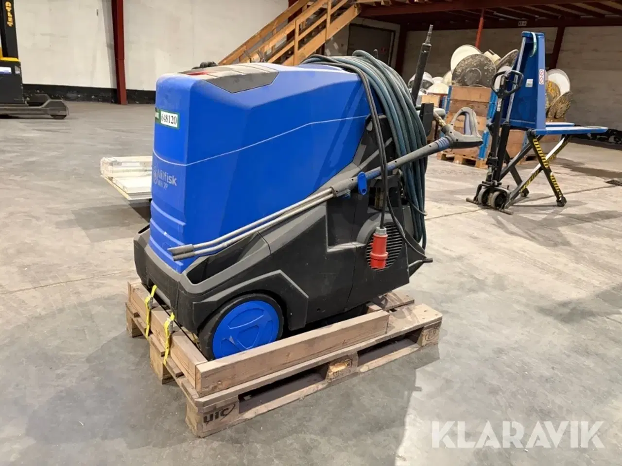 Billede 1 - Hedvandsrenser Nilfisk MH 7P