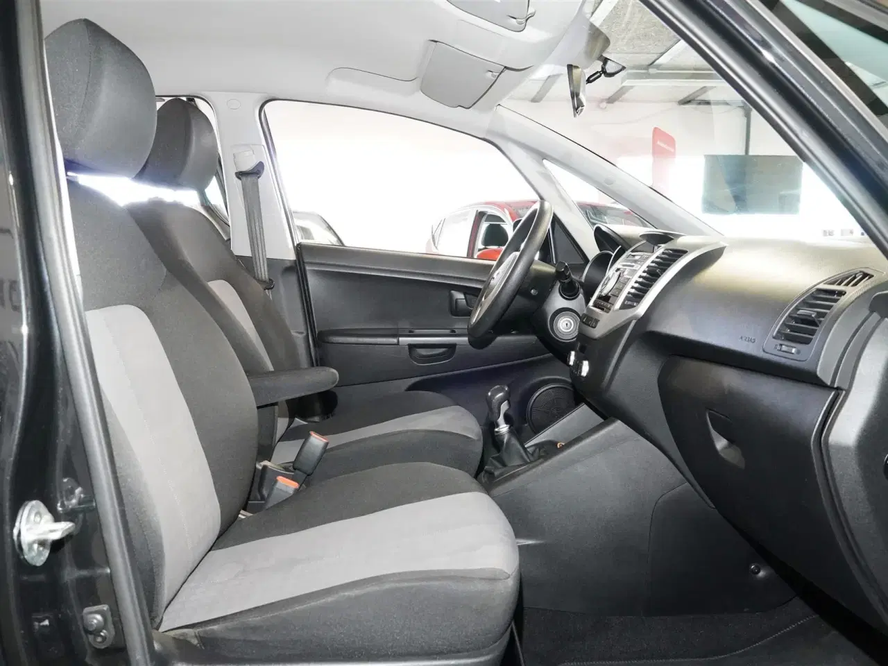 Billede 12 - Kia Venga 1,4 CVVT Attraction 90HK 5d
