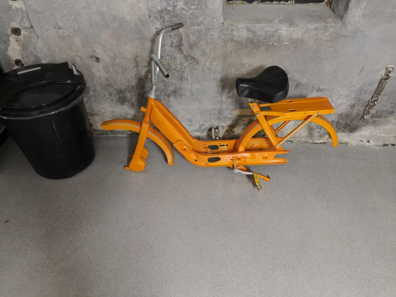 Billede 1 - Vespa ciao stel købes 