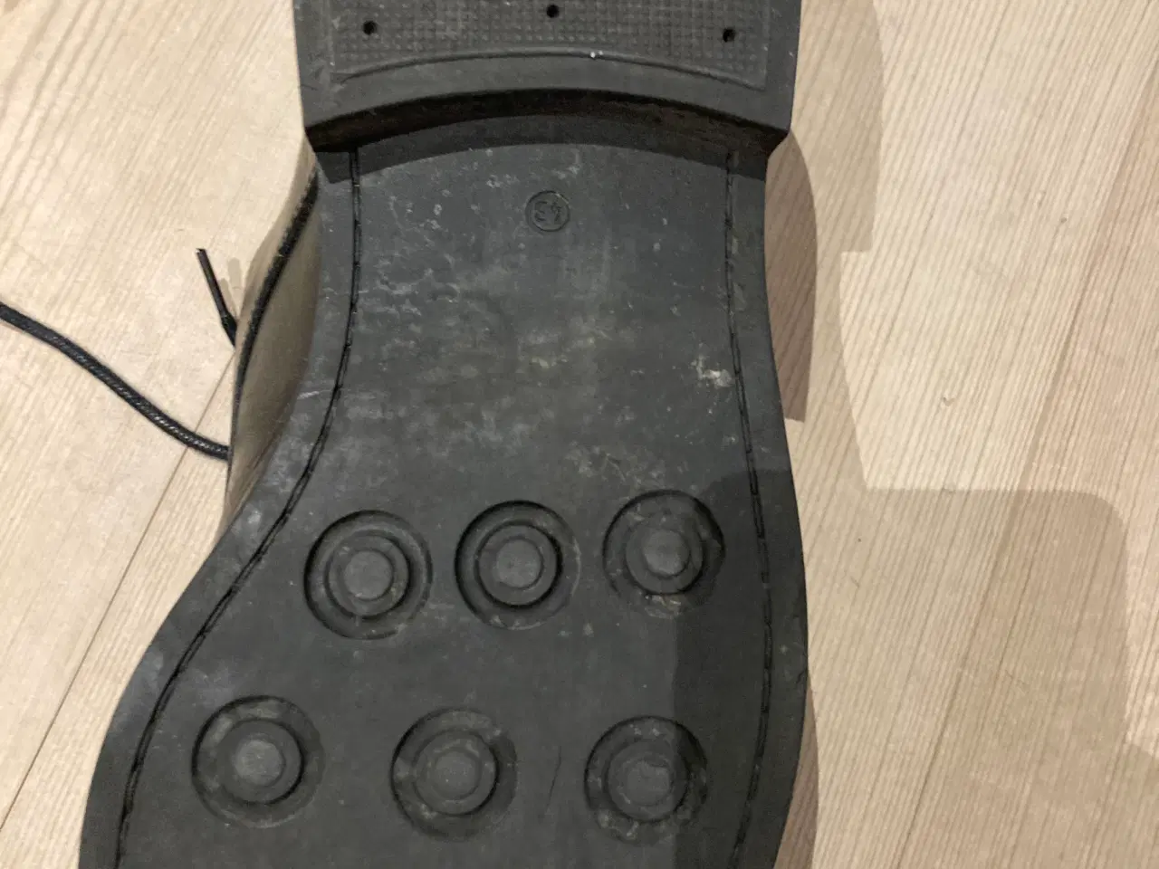 Billede 4 - St.valentin sko sorte