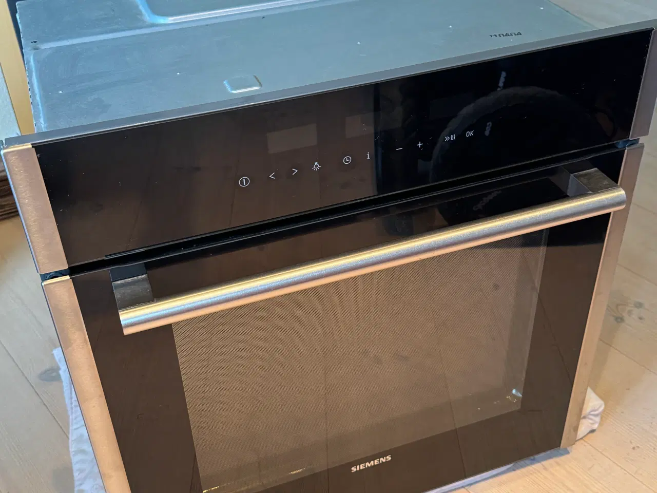 Billede 2 - Siemens indbygningsovn i fin stand