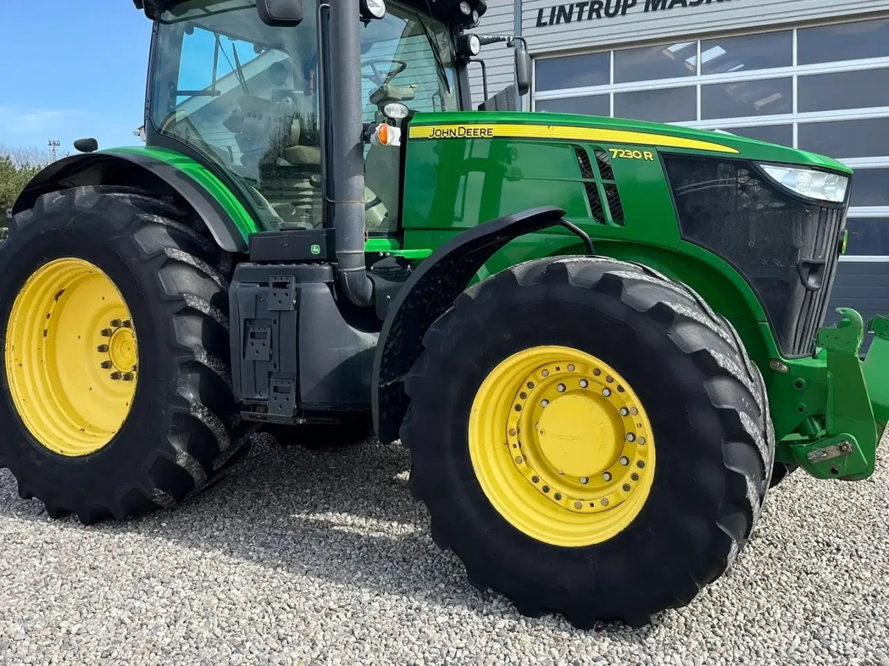Billede 15 - John Deere 7230R Med frontlift. Stor stærk traktor til små penge